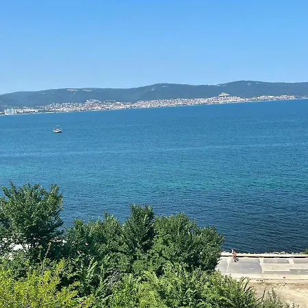 Sea View * 네세부르